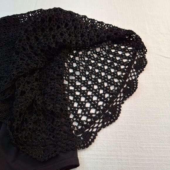 Black Fine Filigree Crochet Corset Sz M Lined Scalloped Edges Stretchy - Picture 8 of 16